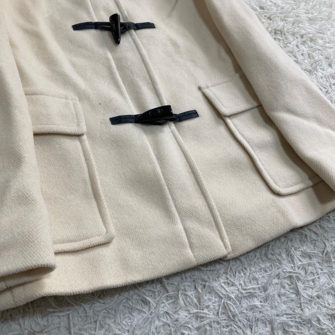 美品✨バーバリーロンドン ダッフルコート フード付 白 ホワイト 40 Lサイズ