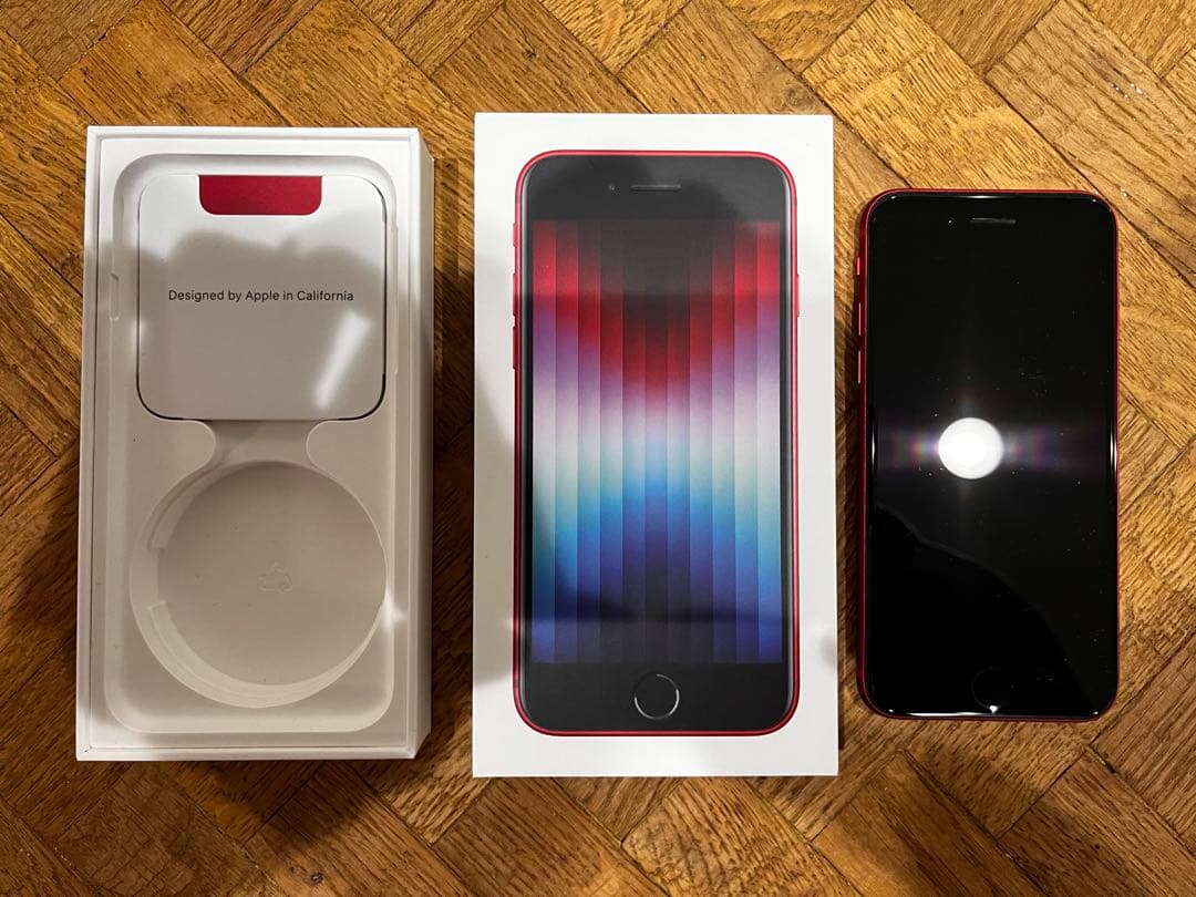 Apple　iPhone SE （第3世代）レッド　128GB 本体