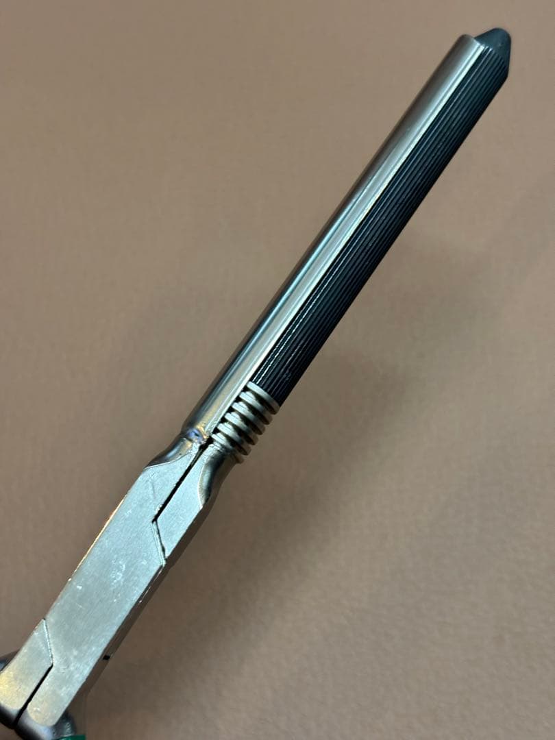 未使用品　HAKKO HI-MIC 10ミリ丸アイロン　/レンツアイロン