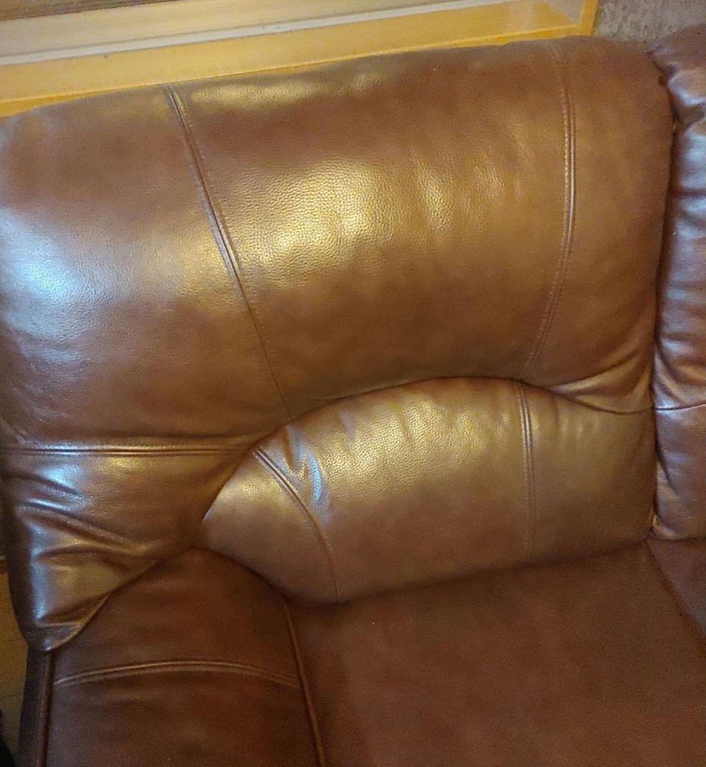 ブラウンレザー2人掛けソファ　引き取りのみ