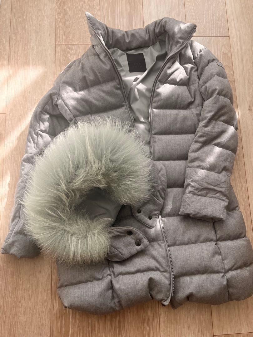 【1/19限定価格】TATRAS レディース ダウンロングコート グレー