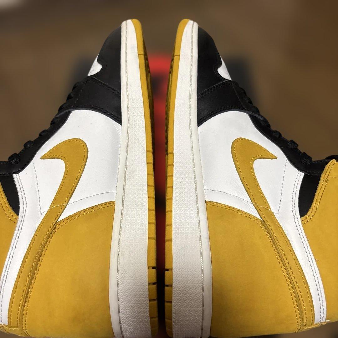 Nike Air Jordan 1 Retro High OG イエローオークル
