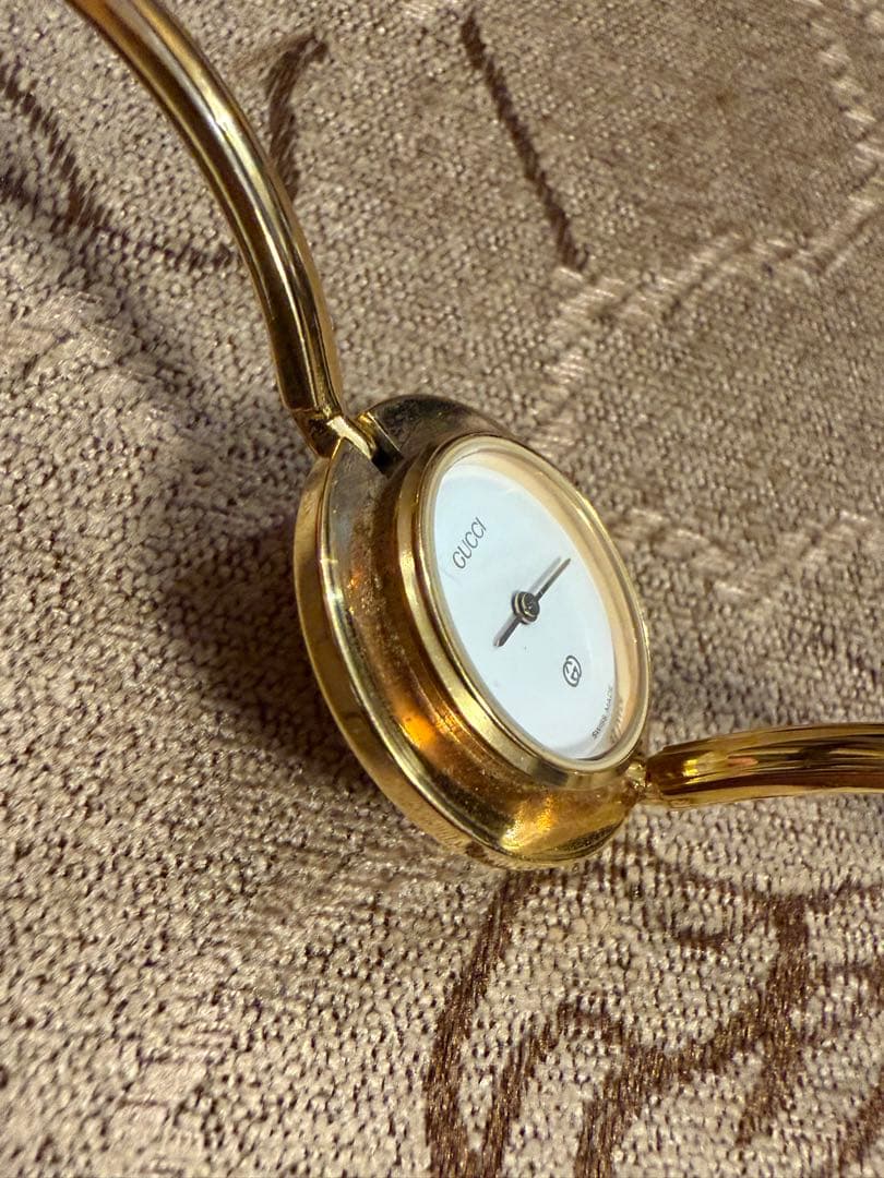 GUCCI チェンジベゼル クォーツ ベゼル10個付 箱付き 動作未確認