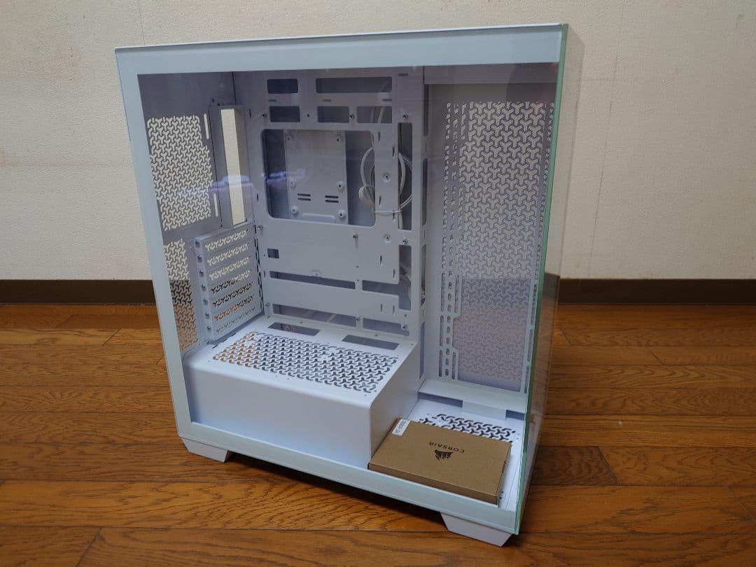 CORSAIR 3500X Tempered Glass ミドルタワーPCケース