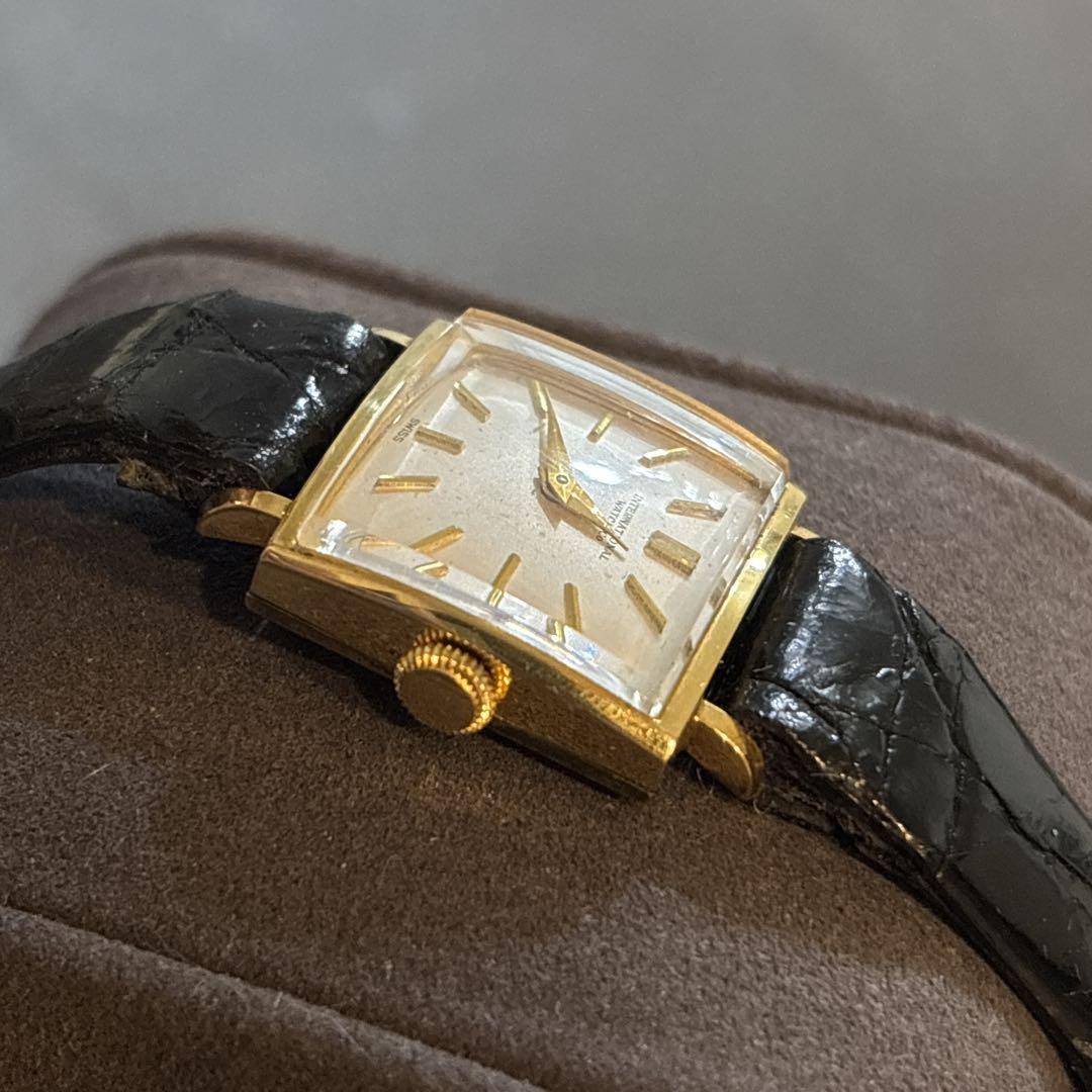 【稼働品 】IWC 手巻き　スクエア アンティーク　シャフハウゼン