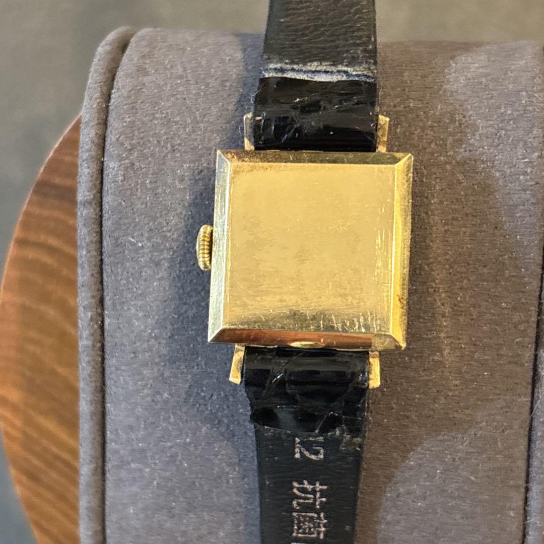 【稼働品 】IWC 手巻き　スクエア アンティーク　シャフハウゼン