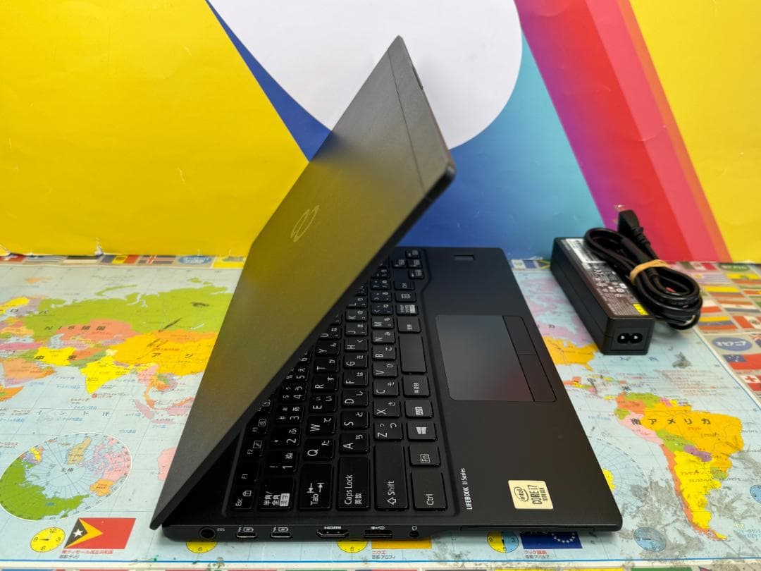 極美品 i7・16GB 富士通 U9310/DW 13.3型 綺麗 ノートPC