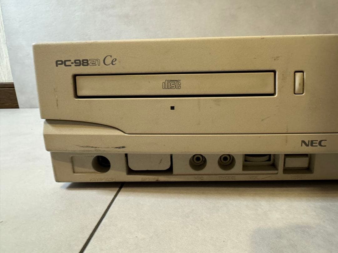 NEC PC-9821 Ce 本体