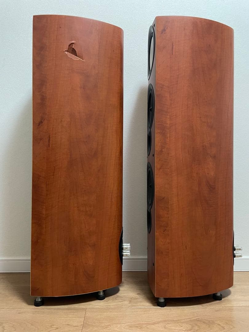 送料込 KEF iQ9 トールボーイ　スピーカー