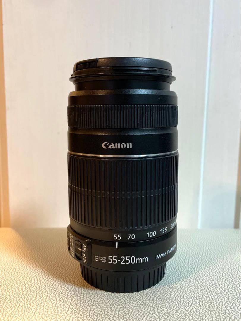 CanonEF-S 55-250mm F4-5.6 IS Ⅱ ズーム望遠レンズ