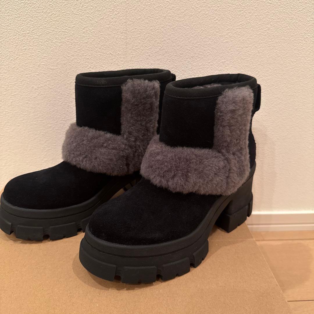 【未使用品】UGG BROOKLYN SUNBURST ブルックリンサンバースト