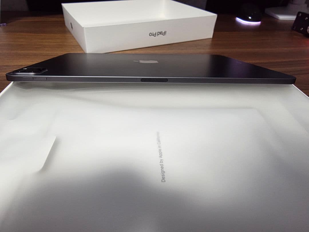 iPad Pro 12.9インチ　第4世代　Wi-Fiモデル　256GB