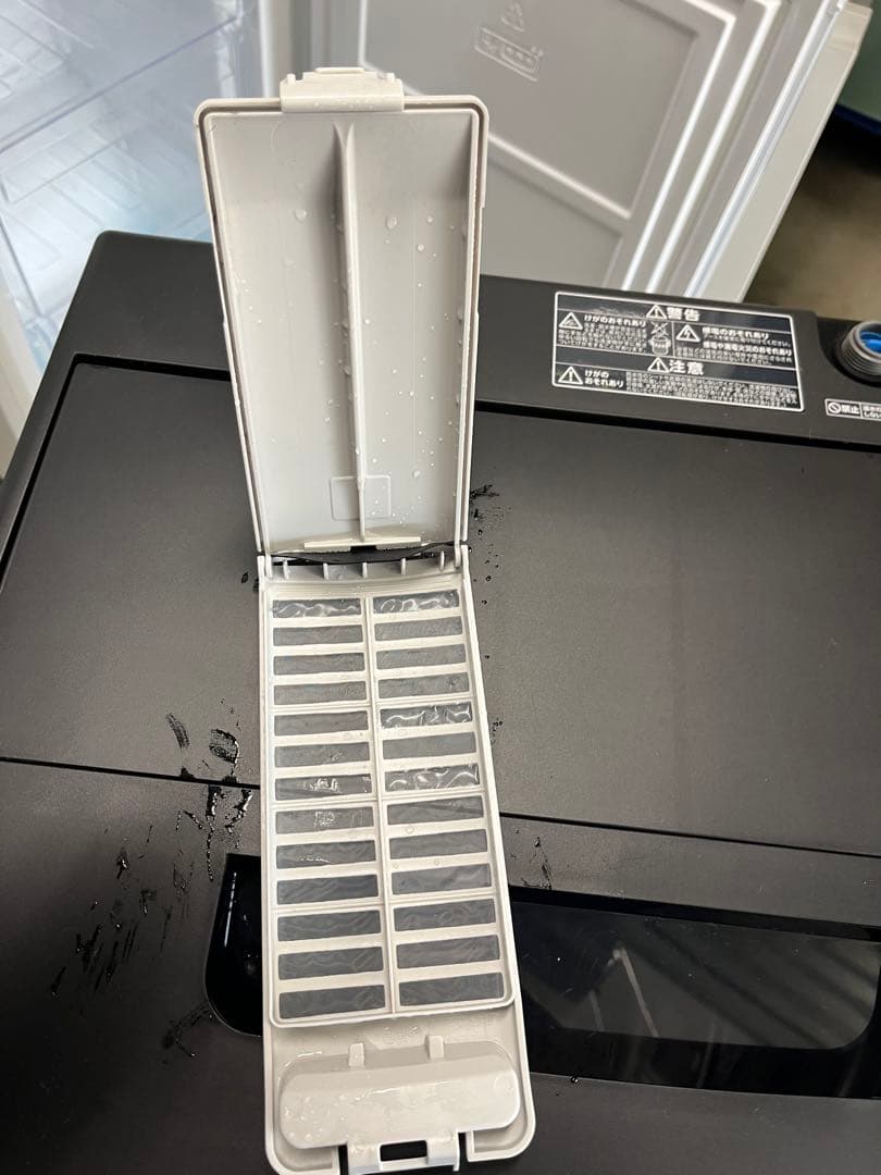 極美品！アイリスオーヤマ　IAW-T504-B 2024年製5キロ　T