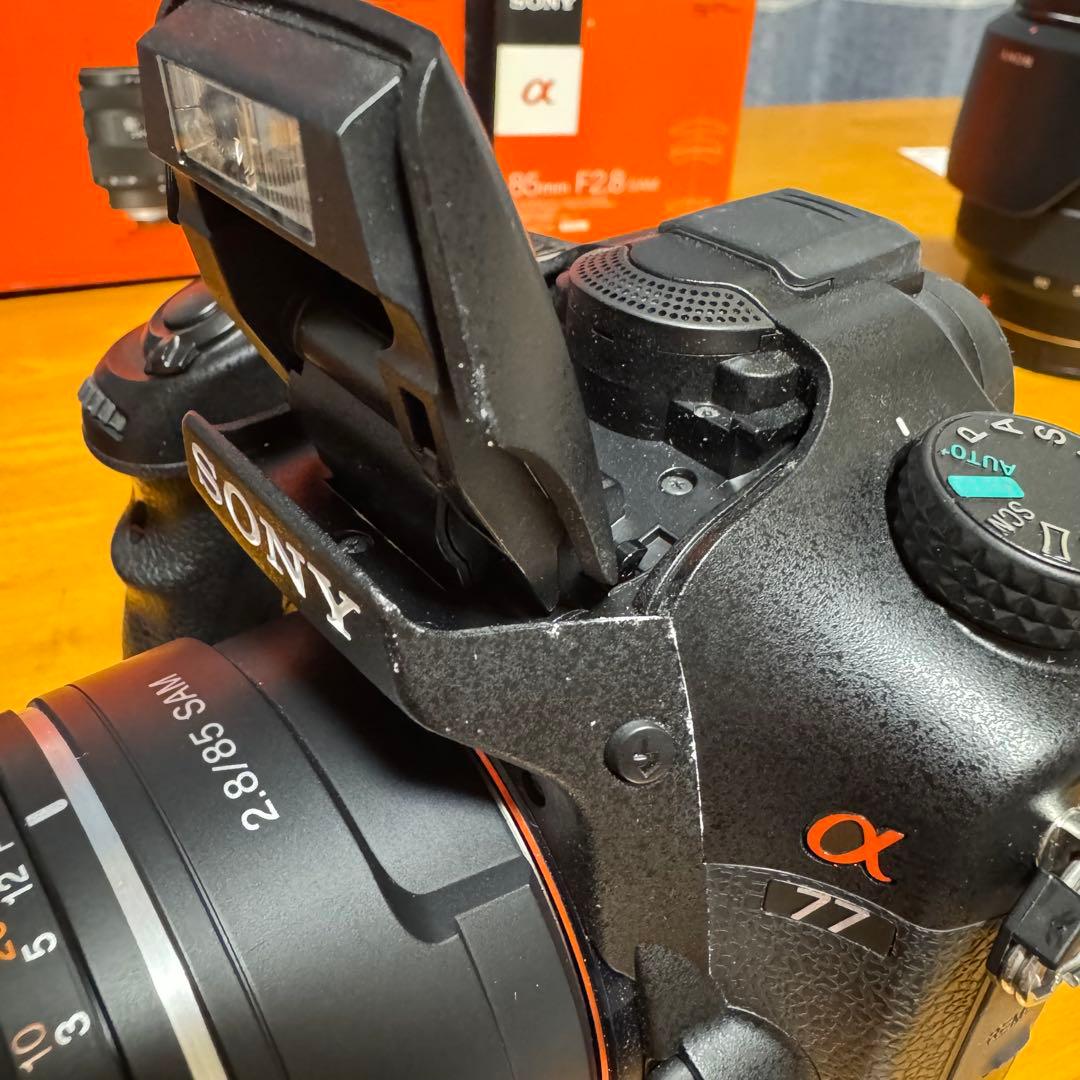 SONY α77 SLT-A77VQ ズームレンズキット & SAL85F28