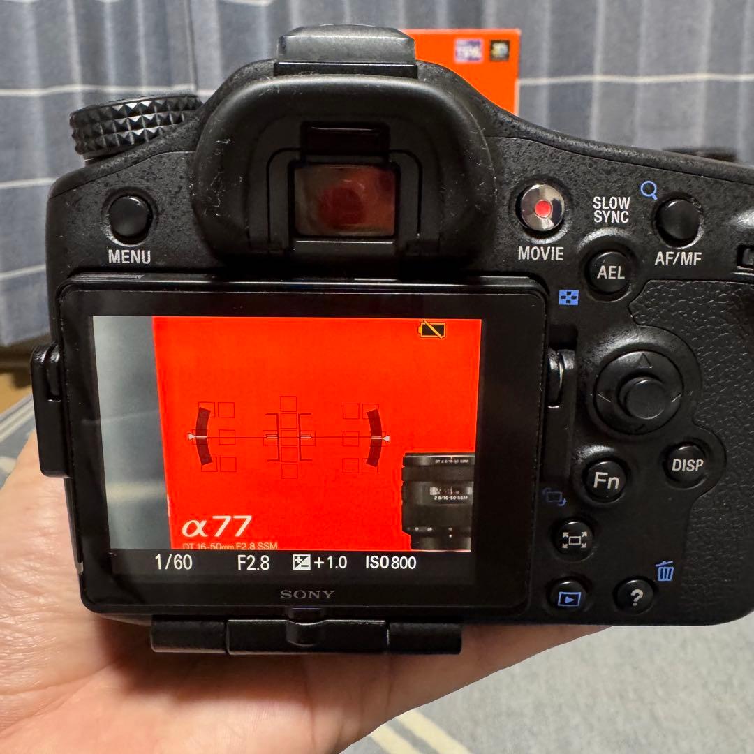 SONY α77 SLT-A77VQ ズームレンズキット & SAL85F28