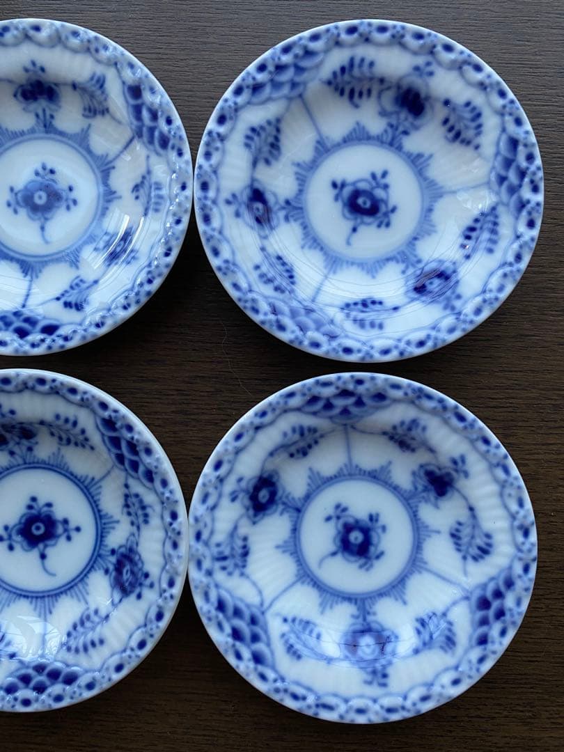 と*ん様 ロイヤルコペンハーゲンブルーフルーテッドハーフレース1/504 の4枚