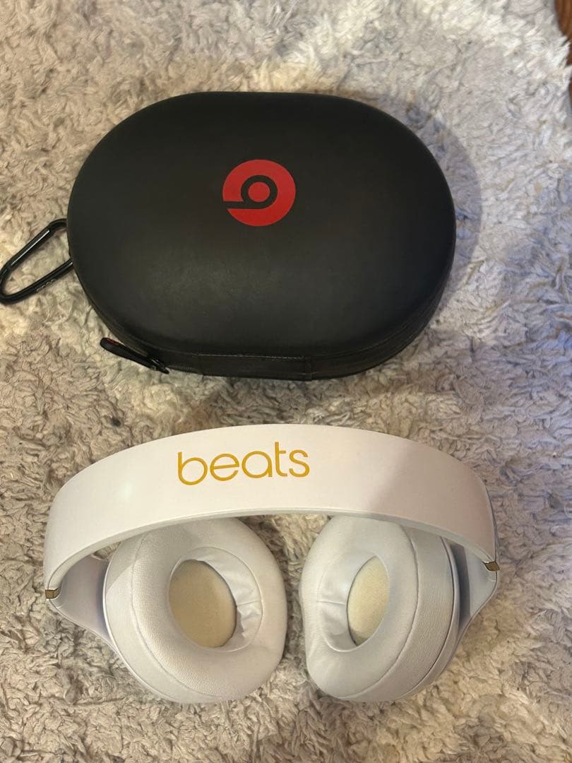 Beats ワイヤレスヘッドホン ホワイト ケース付き