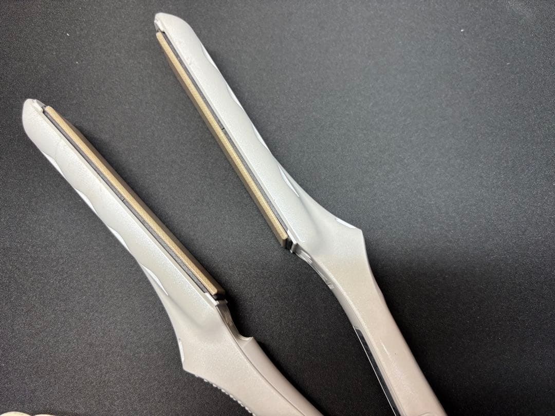 KINUJO　絹女　ストレートヘアアイロン　LM125