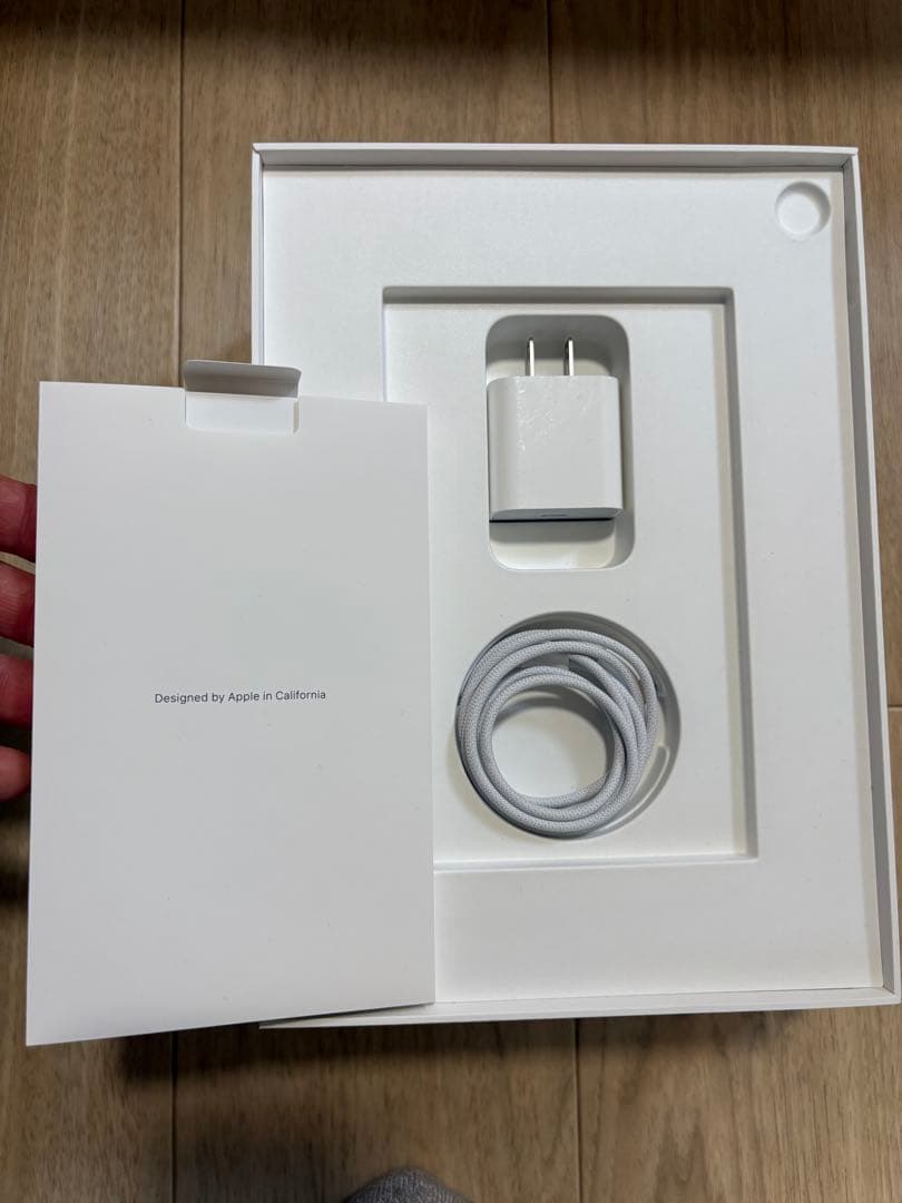 早い者勝ち‼️iPad Air 11インチM2 Wi-Fi 256GBスターライト