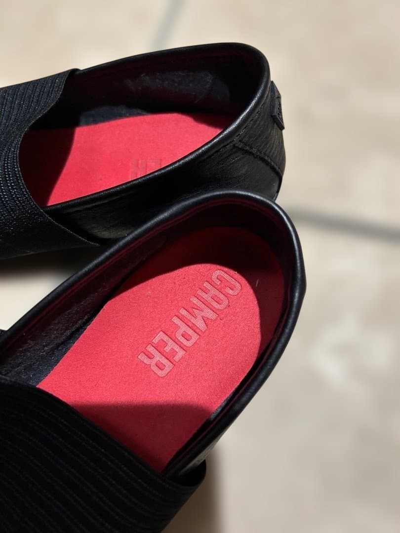 CAMPER カンペール　RIGHT NINA 黒 フラットシューズ