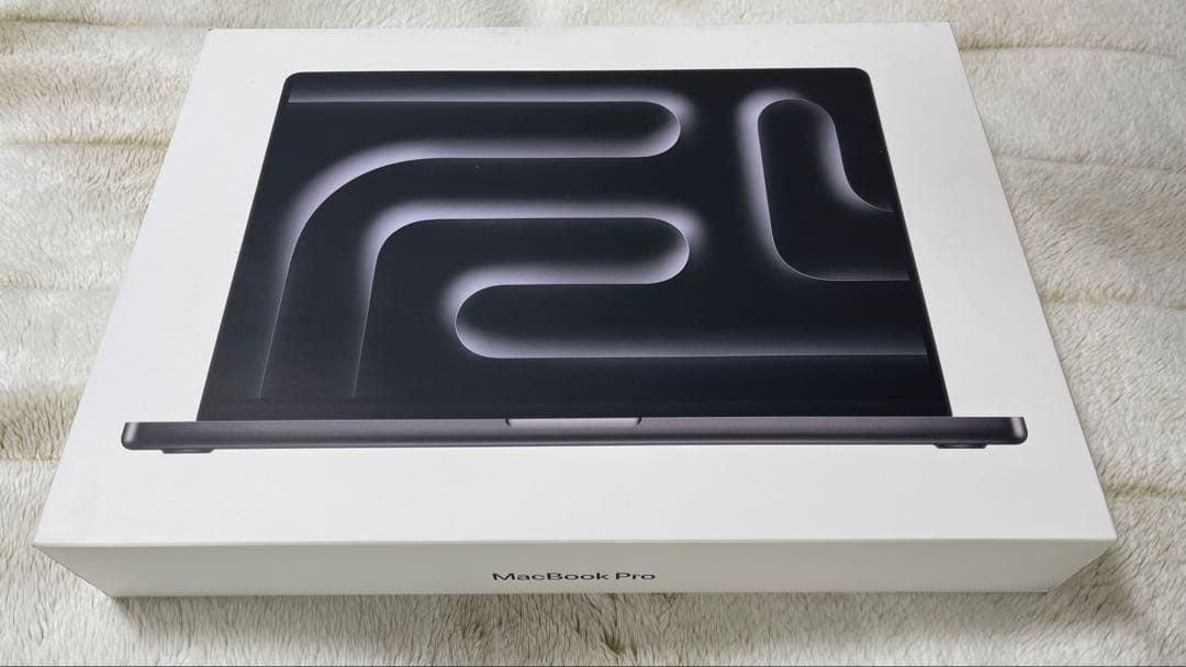 【超美品】MacBook Pro M3 Max 16インチ/64GB/4TB