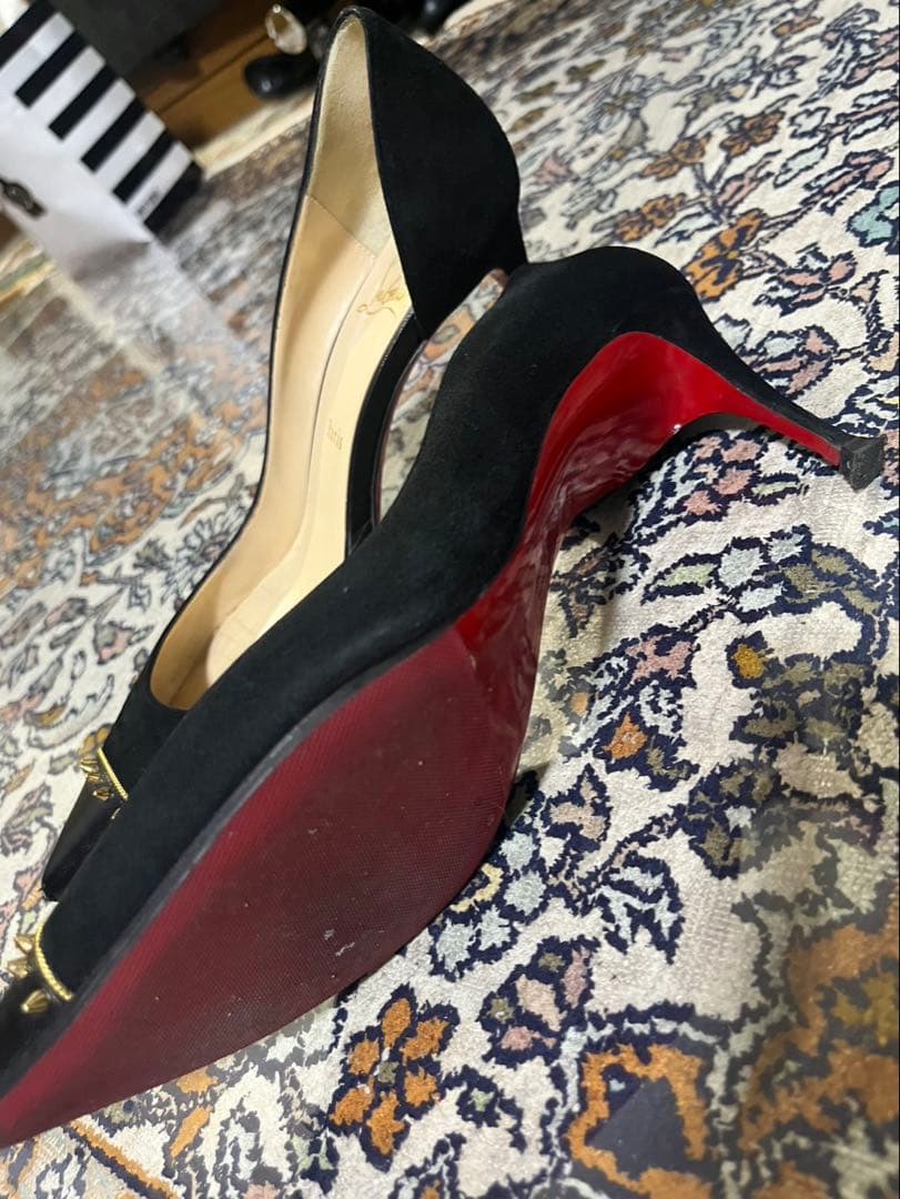 Christian Louboutin ブラックハイヒール サイズ36.5