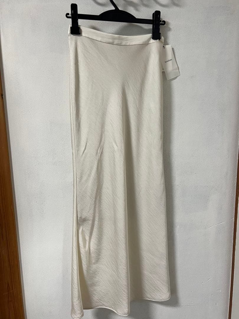 【Aimeine】サテンバイヤススカート　ホワイト