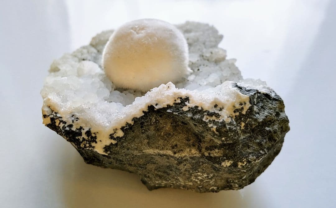 希少!　オケナイト原石　ラベル付き