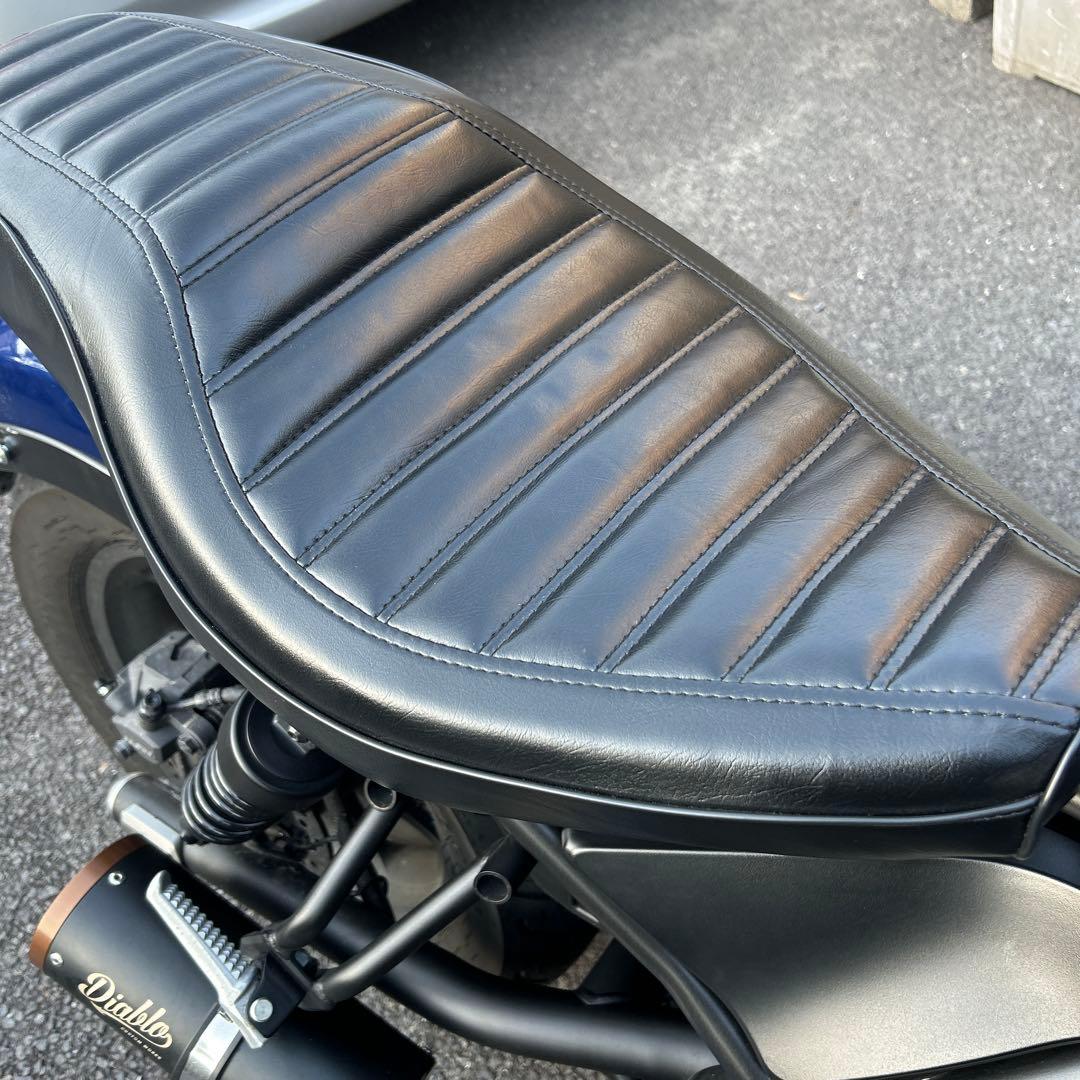 HONDAレブル250用 ブラック ストライプシート