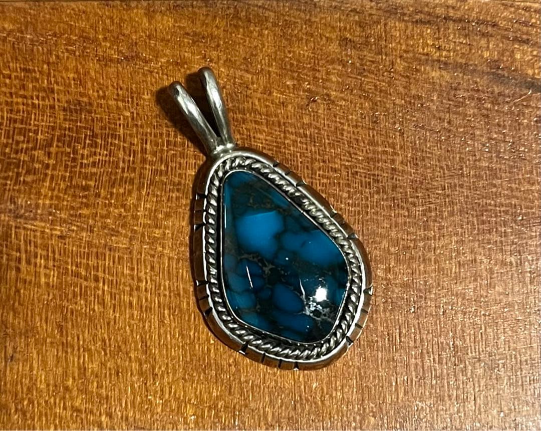 故ゲーリーリーブス　ターコイズペンダント　インディアンジュエリー　navajo