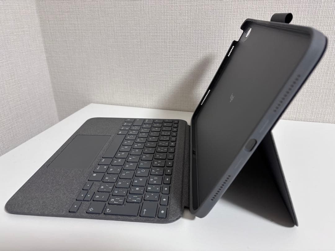 美品Logicool Combo Touch iPad A16 ケース保証書有
