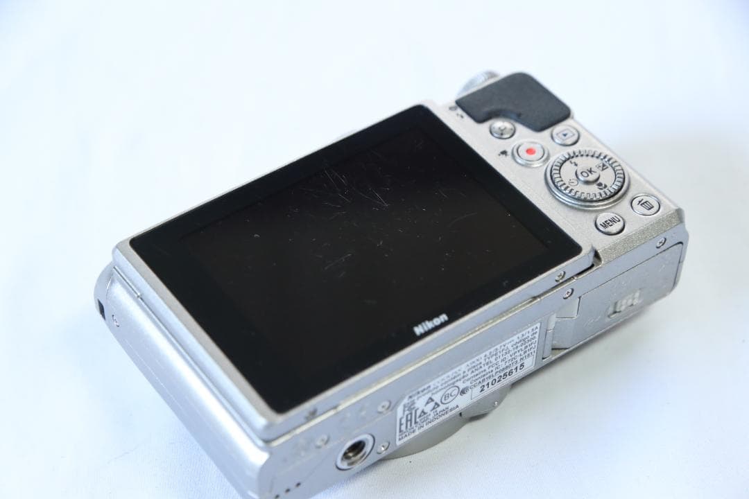 【W2272】 Nikon COOLPIX A900 シルバー ニコン 4K動画