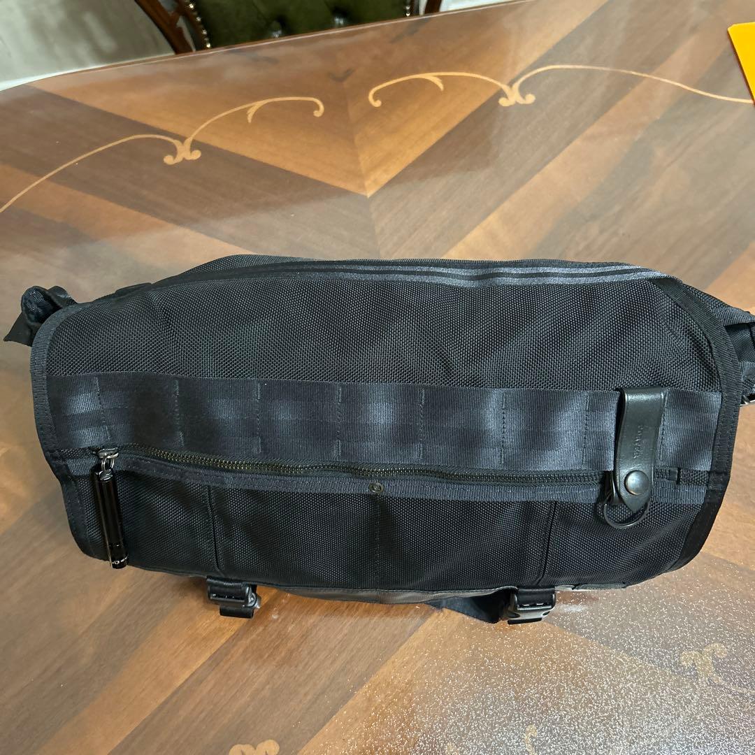 PORTER ヒート　メッセンジャーバッグ　ライト付き　大容量