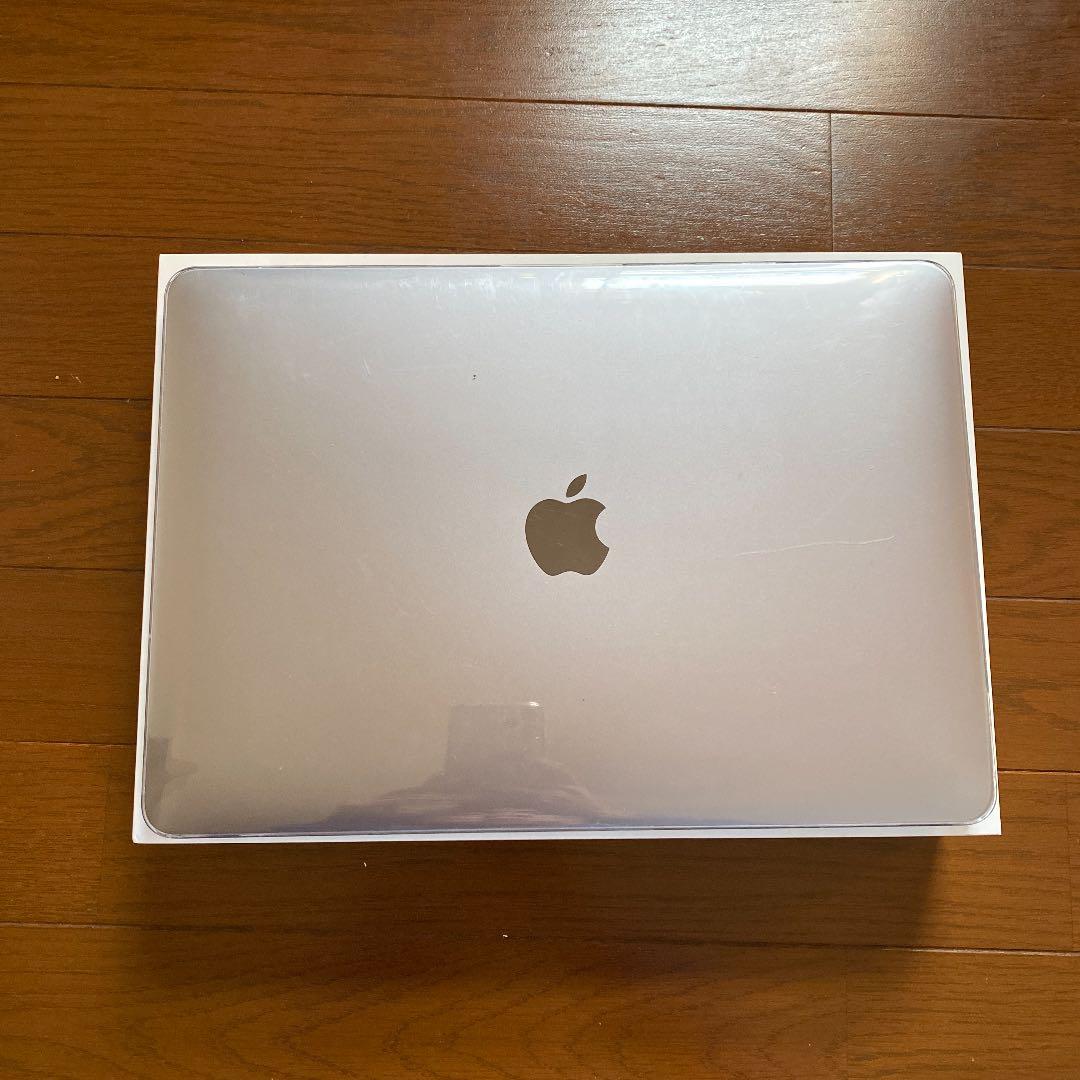 大人気！MacBook Air 13.3インチ指紋認証付き！　おまけあり！