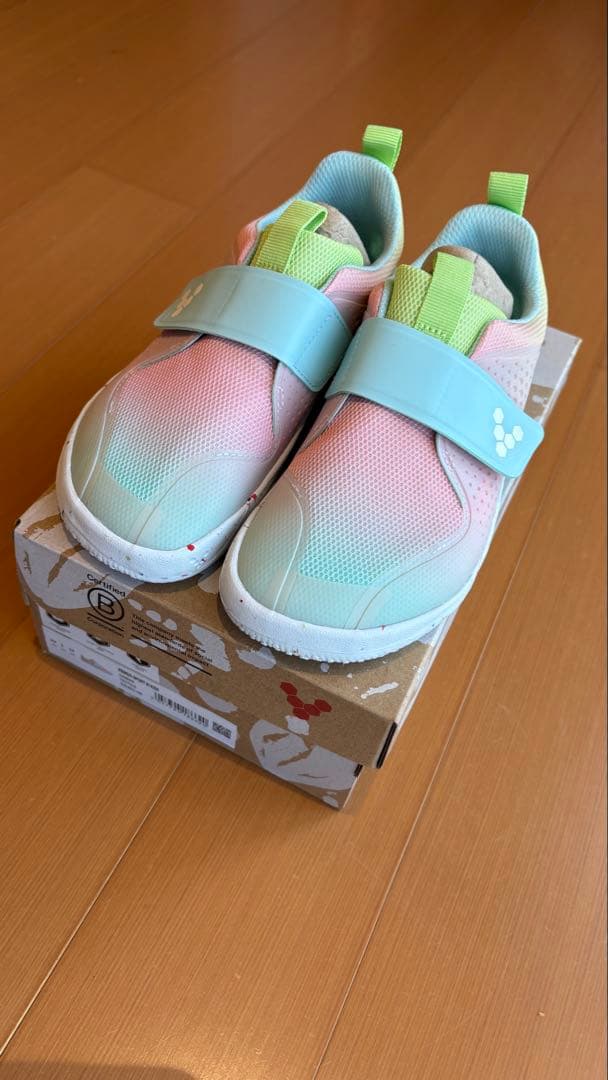 VIVOBAREFOOT プライマススポーツ III 新品未使用　32 キッズ