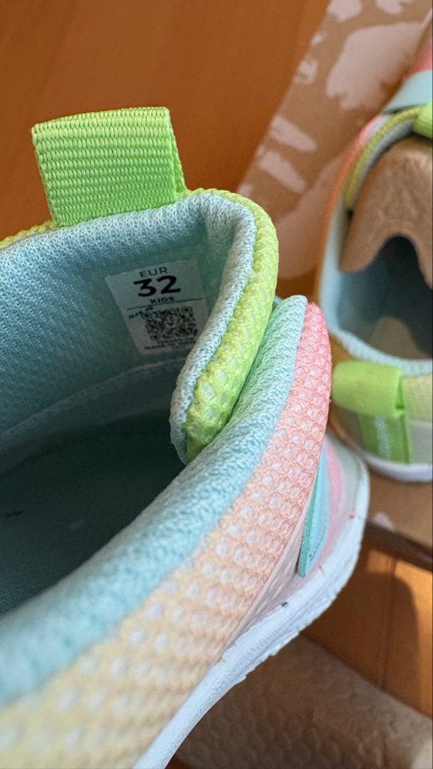 VIVOBAREFOOT プライマススポーツ III 新品未使用　32 キッズ