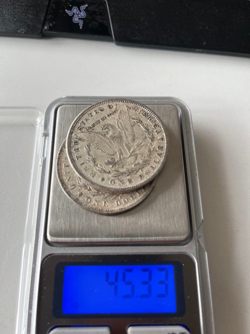 アメリカ モルガン1ドル銀貨です。2枚まとめて