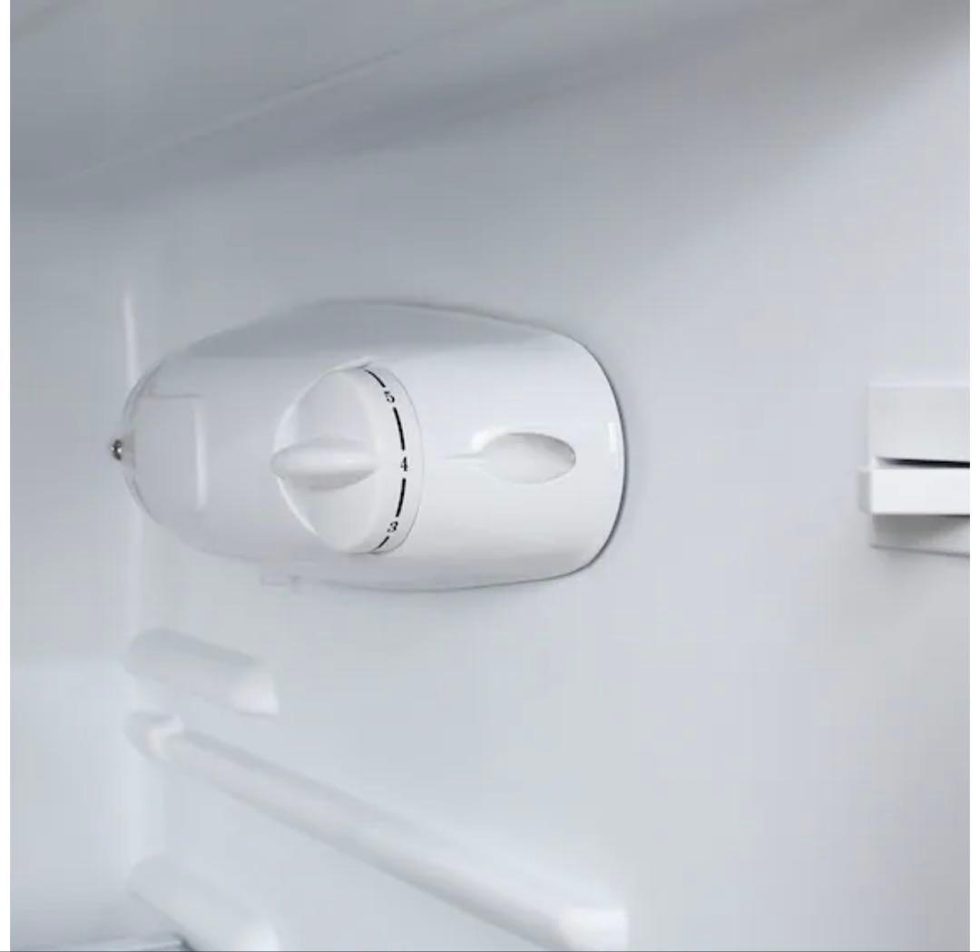 冷蔵庫106リットル　一人暮らし　黒　ブラック　ニトリ