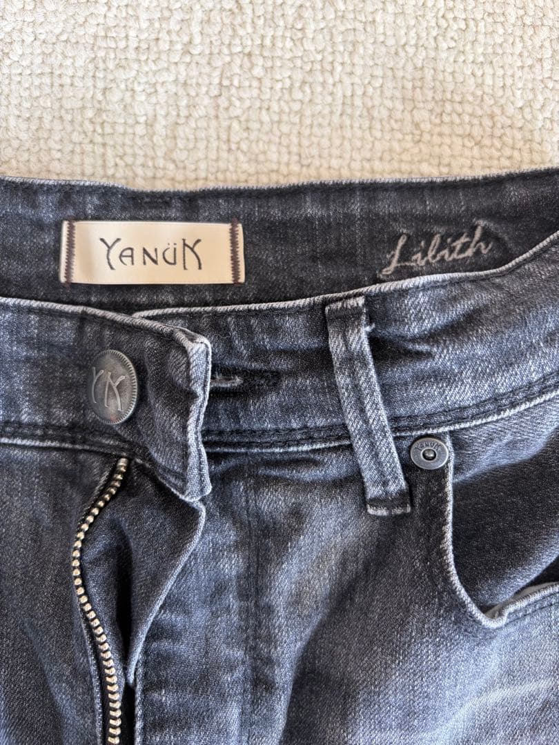 YANUK Lilith ストレートデニム ダークグレー