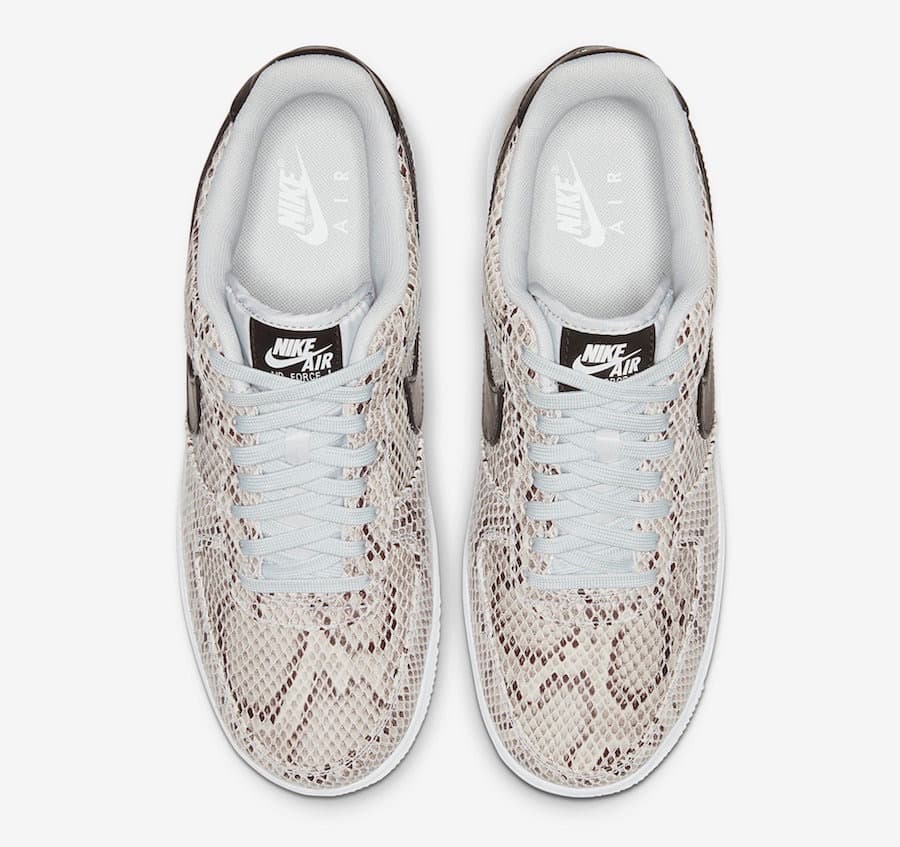 【完売】NIKE AIR FORCE 1 ’07 PREMIUM スネークスキン