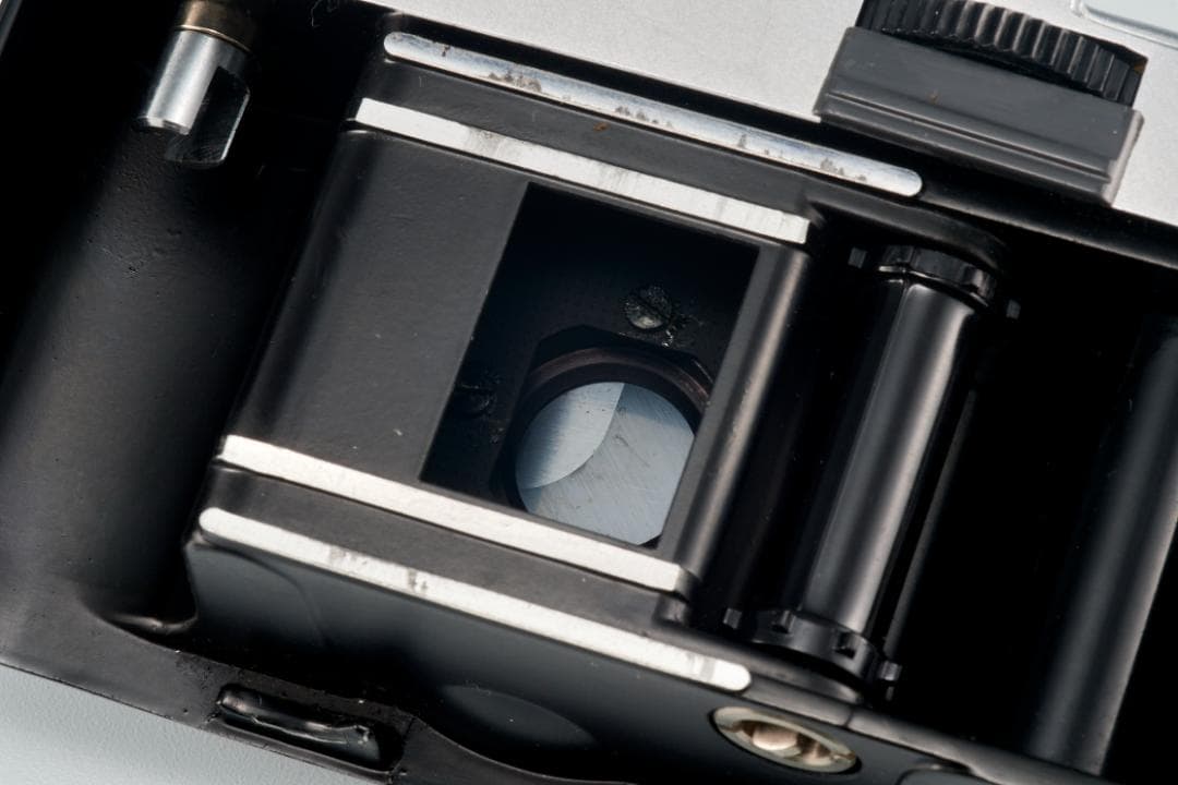 OLYMPUS PEN-EE 35mm ハーフフレームフィルムカメラ#B4