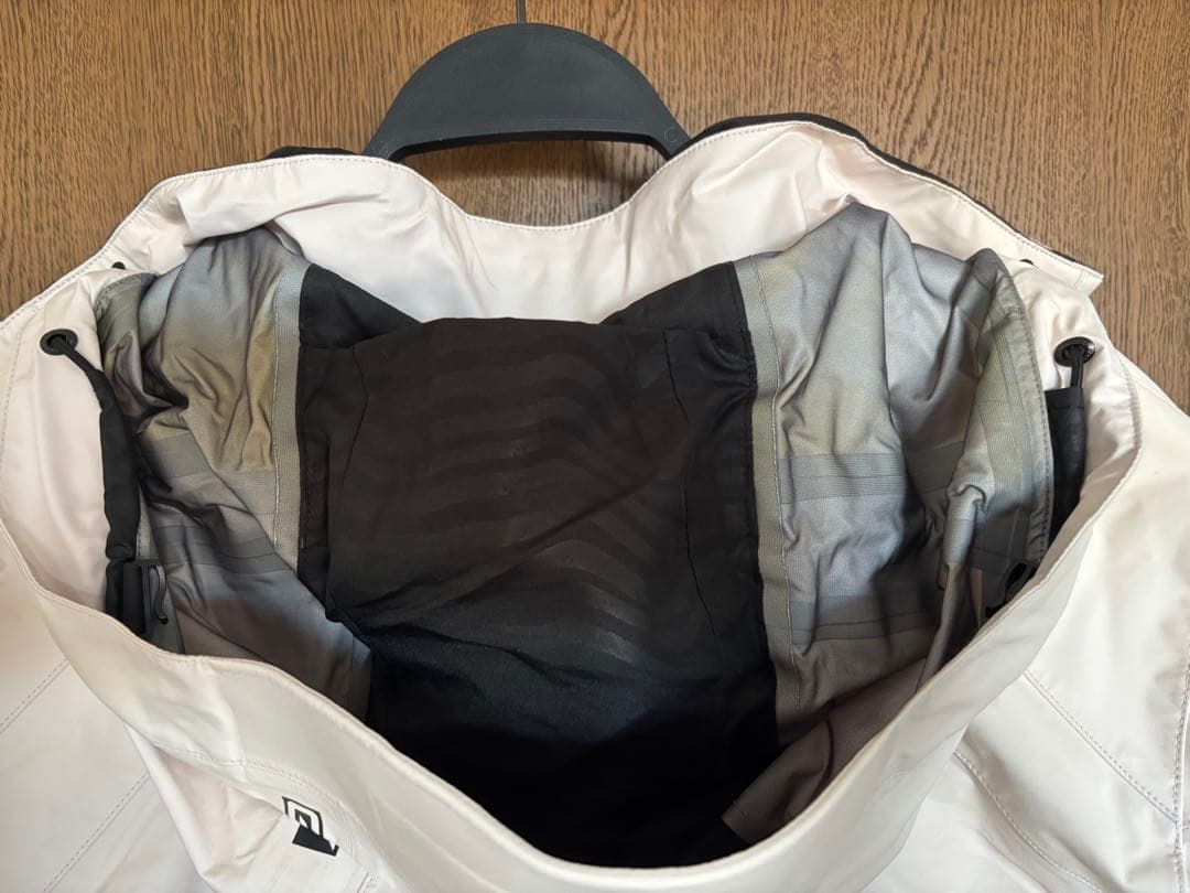 Volcom GORE-TEX ウエア ジャケット（中古）