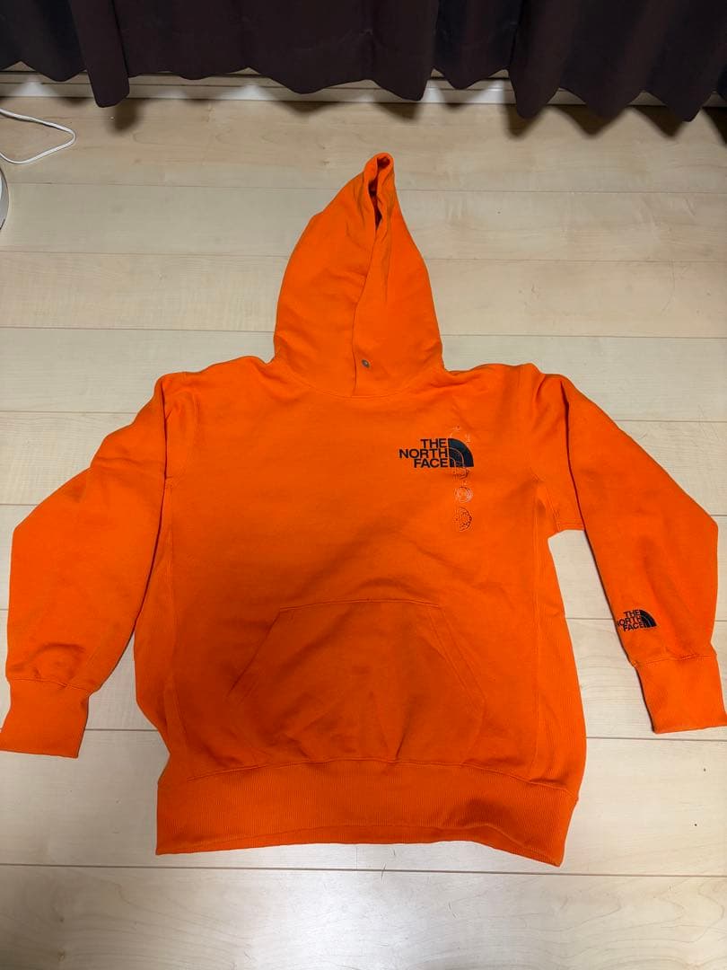 THE NORTH FACE オレンジパーカー XL