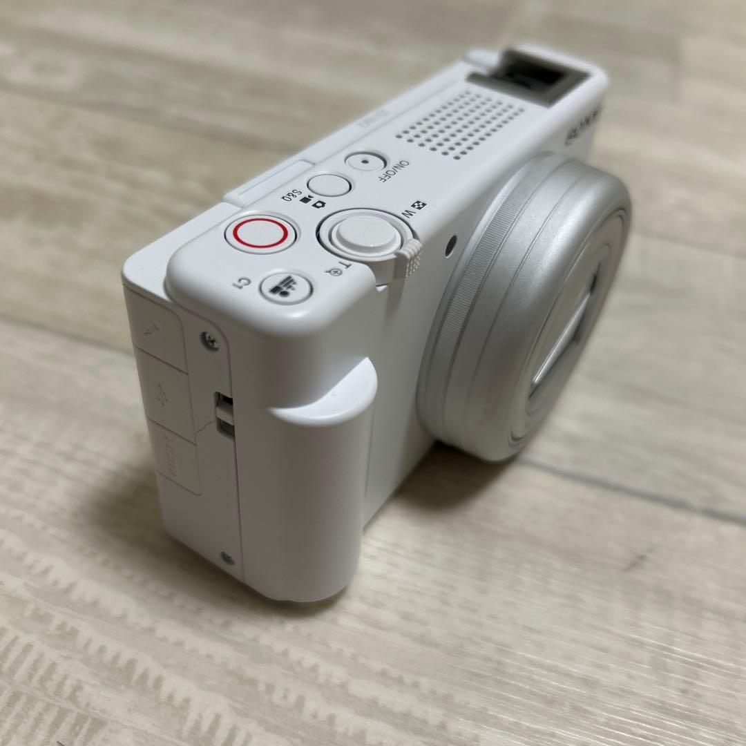 *ぴーなっつ*SONY(ソニー)デジタルカメラ VLOGCAM ZV-1M