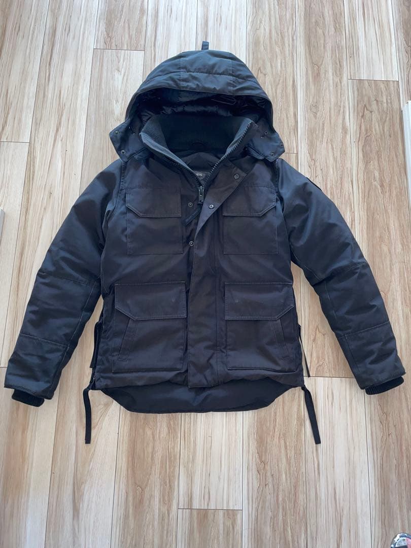 カナダグース　ブラックレーベル　メンズダウン　XS/TP