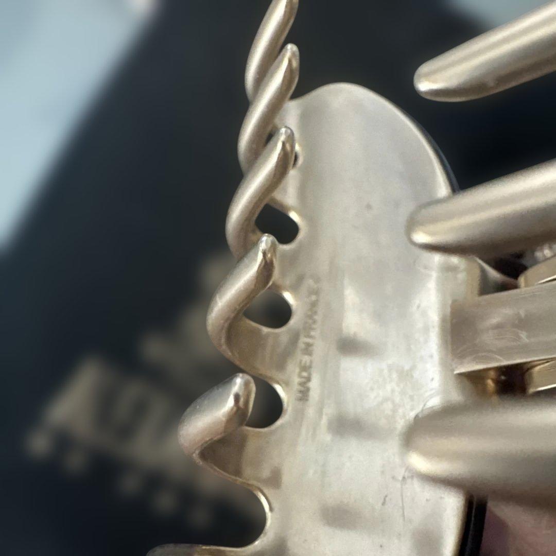 美品ALEXANDRE DE PARIS ヘアクリップ 黒