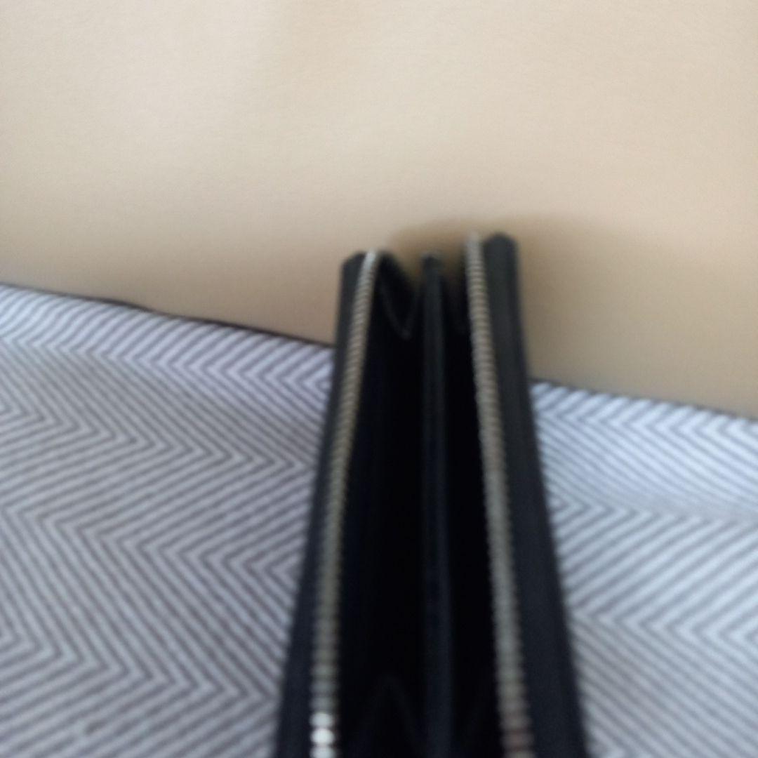 最終値下げ　ルイ・ヴィトン 黒型押しレザーケース