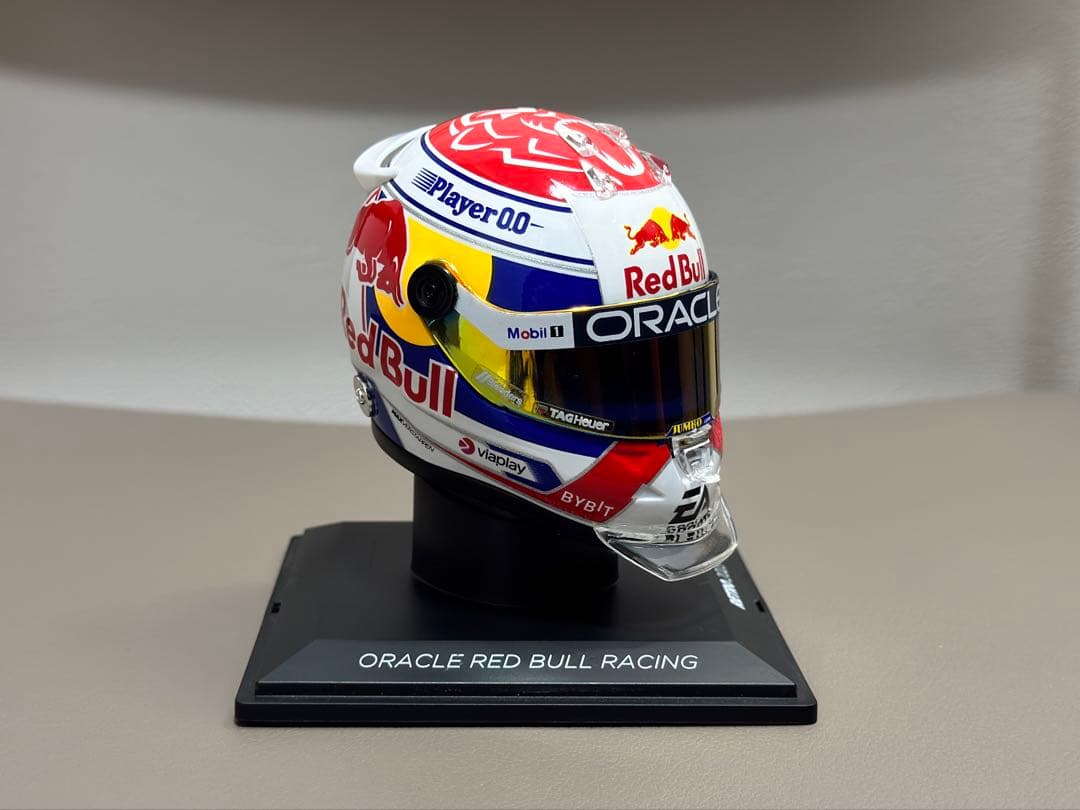 【qhmirai】M.フェルスタッペン ヘルメット2個セット1/4スケール