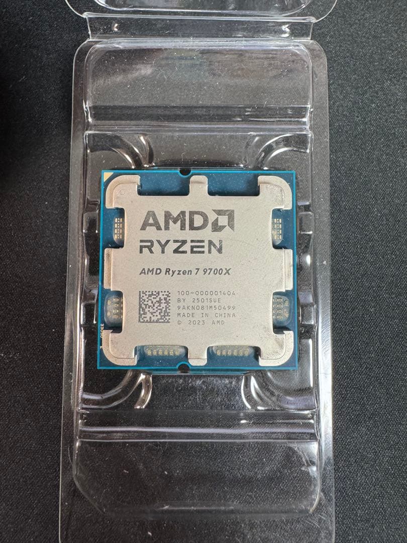 AMD Ryzen 7 9700X CPU ジャンク