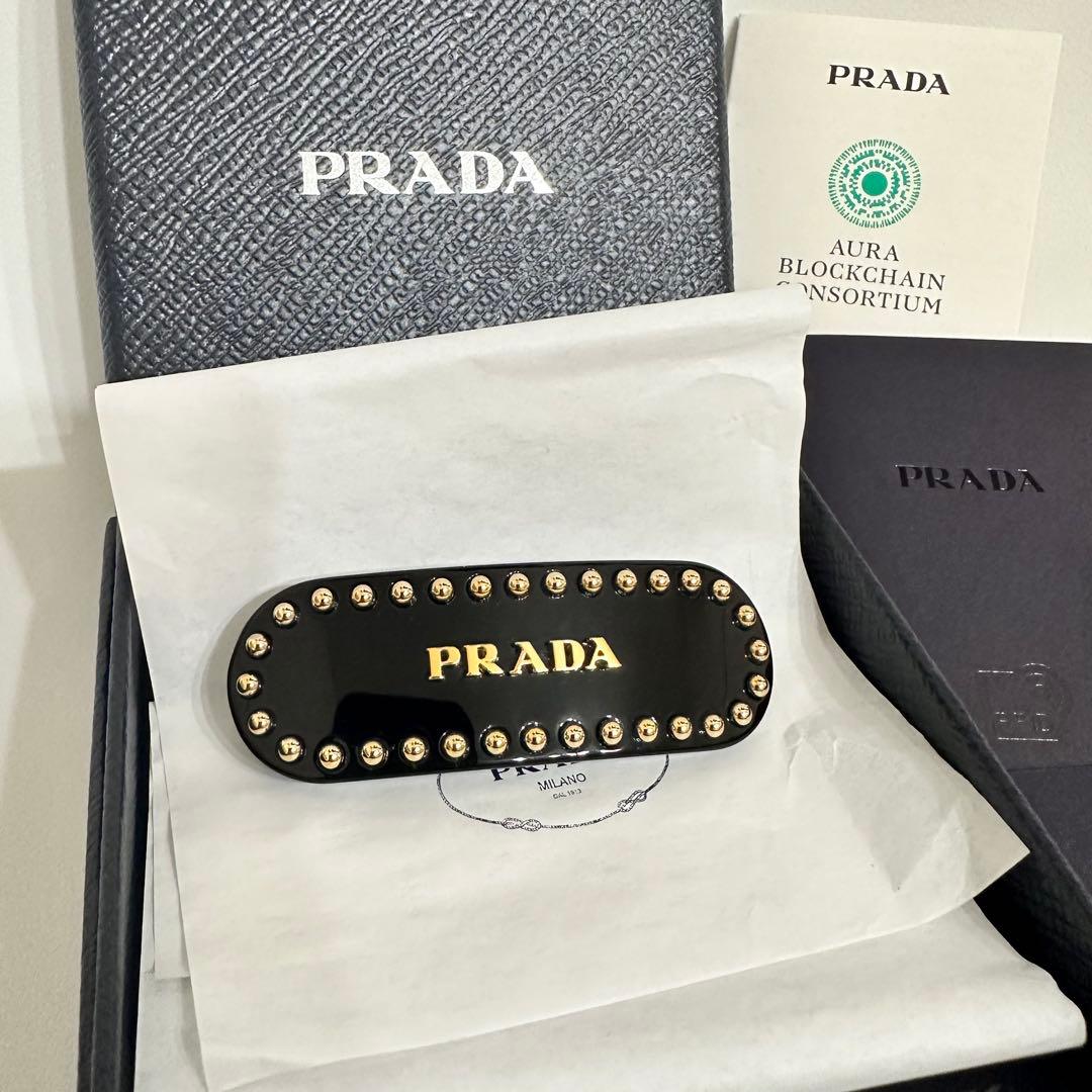 PRADA プレックス ヘアクリップ